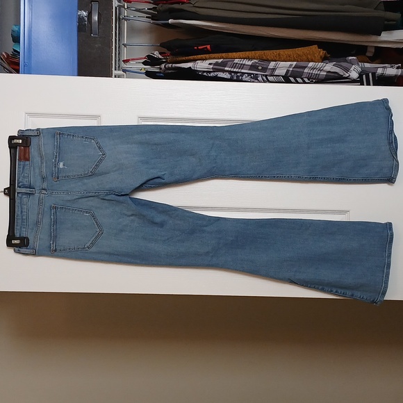 Hollister Light Blue Distressed Flare Jeans - High Rise - 1R - Picture 3 of 5